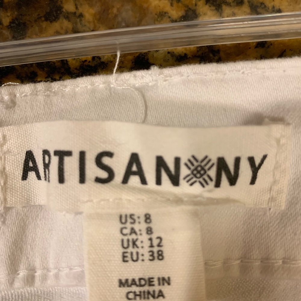 SOLD - Artisan NY jeans - Picture 3 of 4